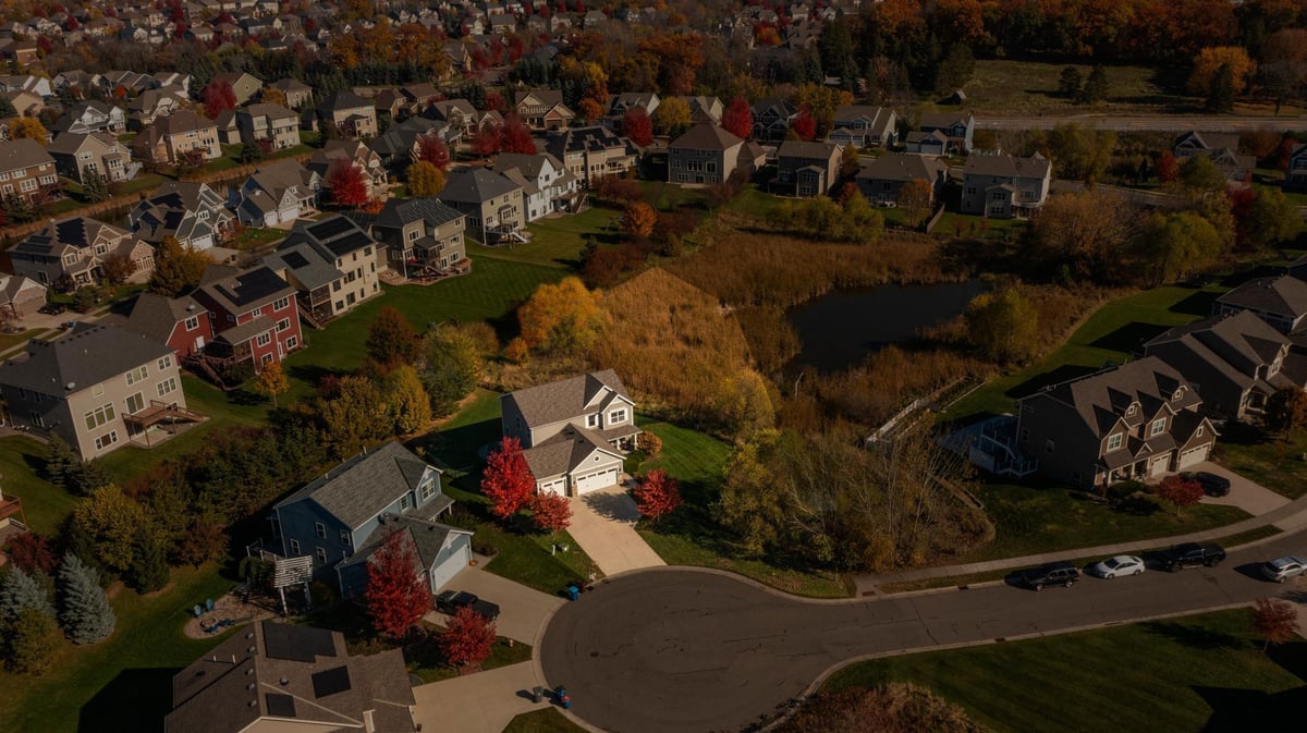 16130 53rd Place N, Plymouth, MN 55446