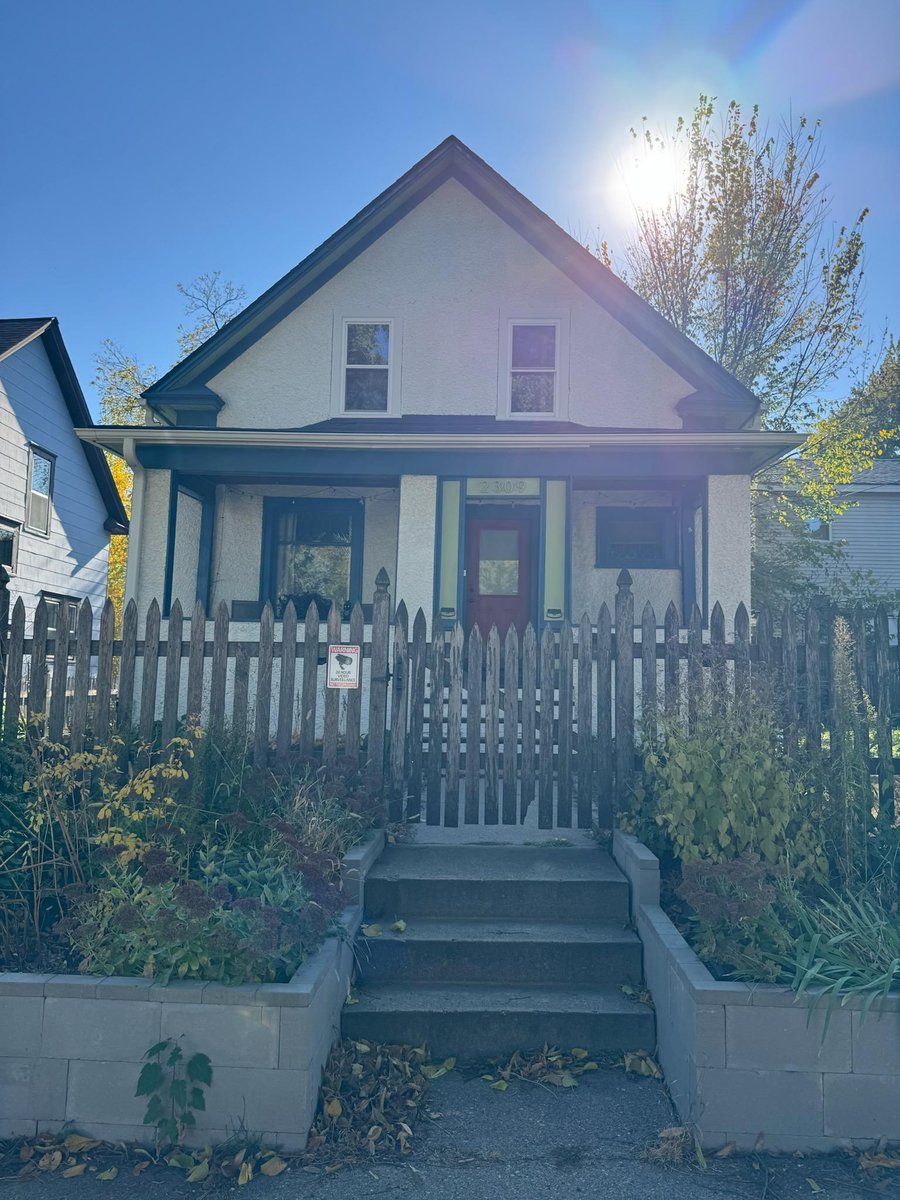 2309 E 32nd Street, Minneapolis, MN 55406