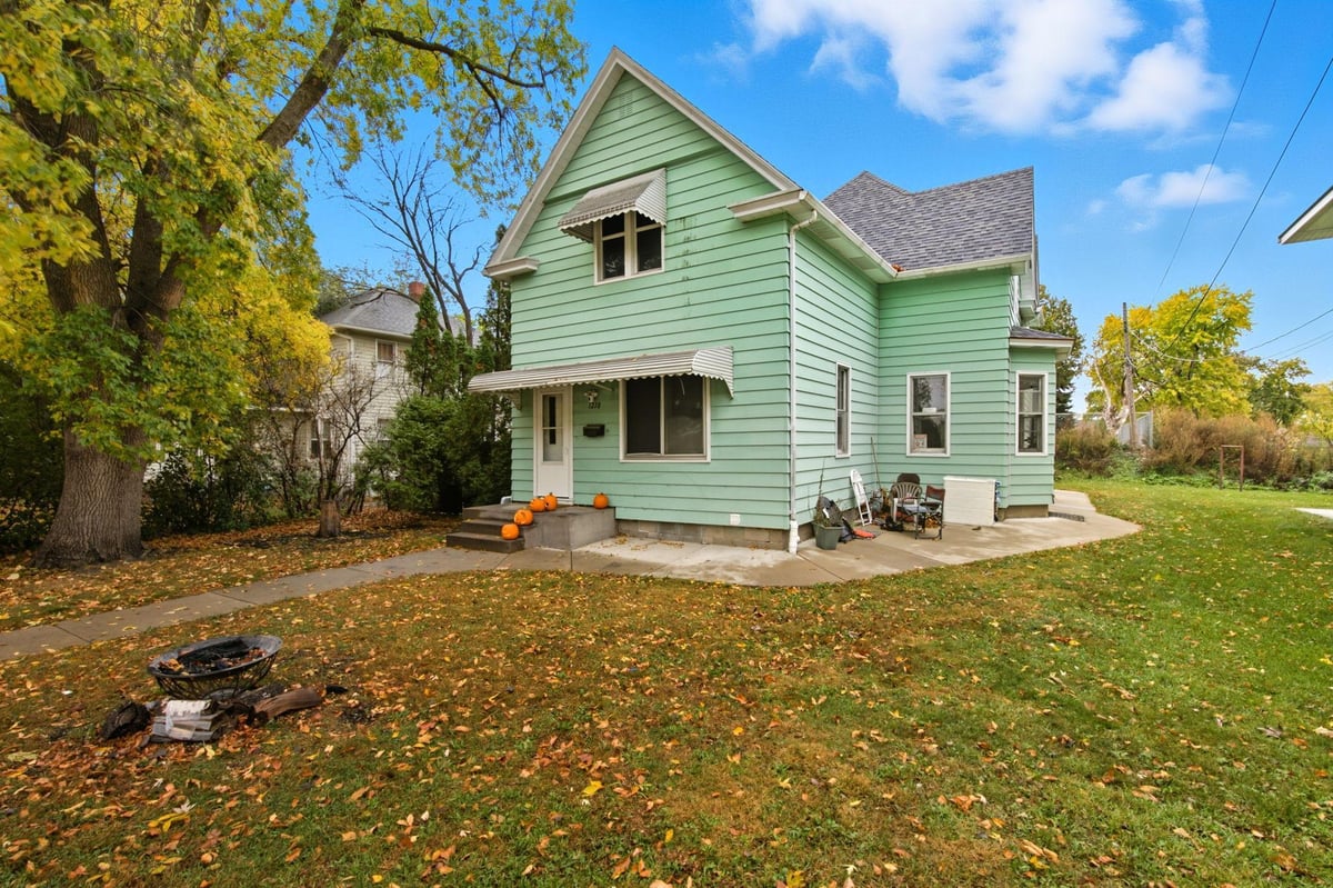 1210 6th Avenue S, Saint Cloud, MN 56301