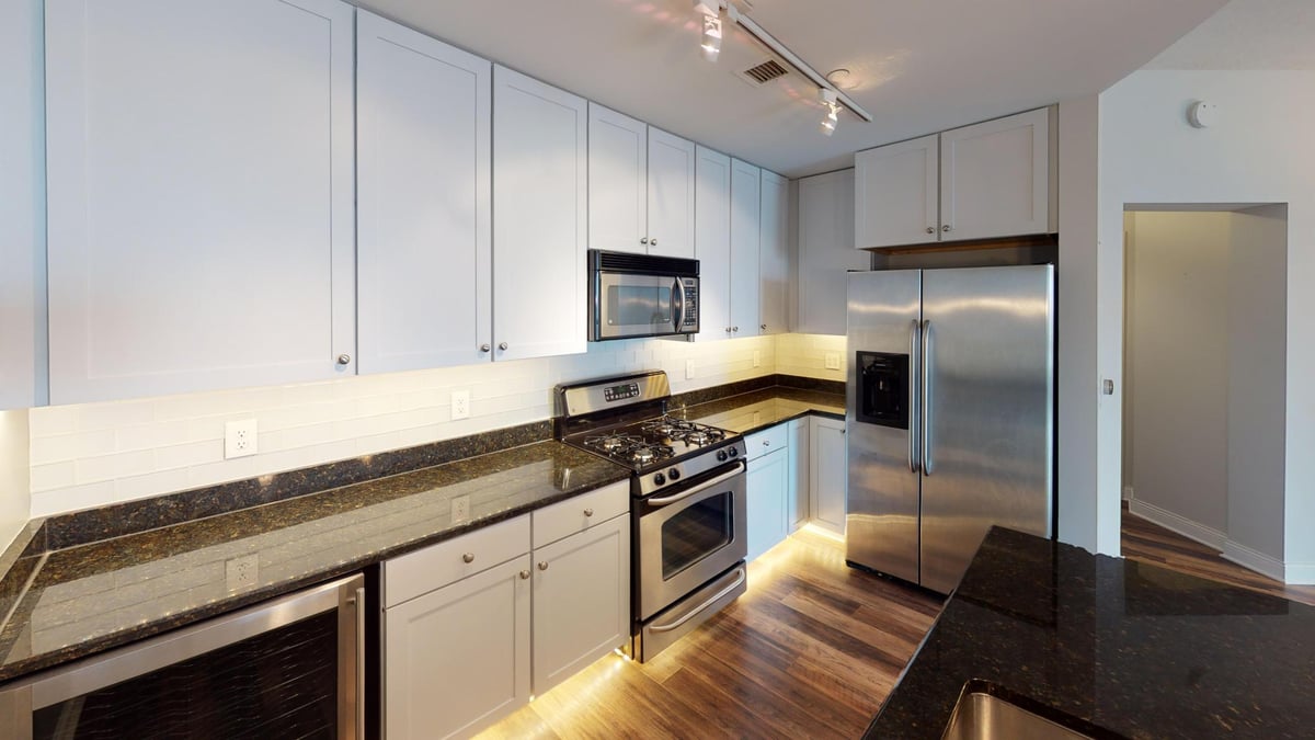 100 3rd Ave S #1801, Minneapolis, MN 55401