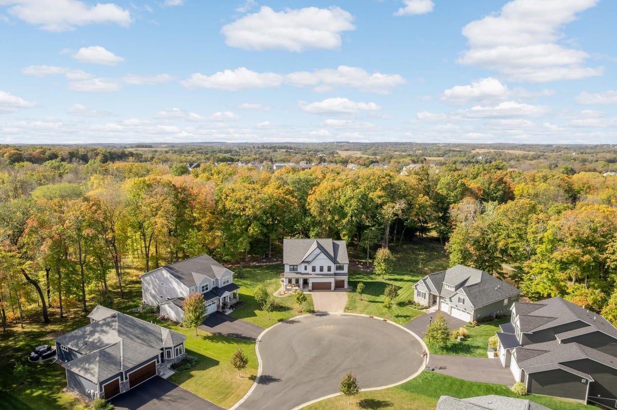 6655 Bracken Drive, Minnetrista, MN 55331