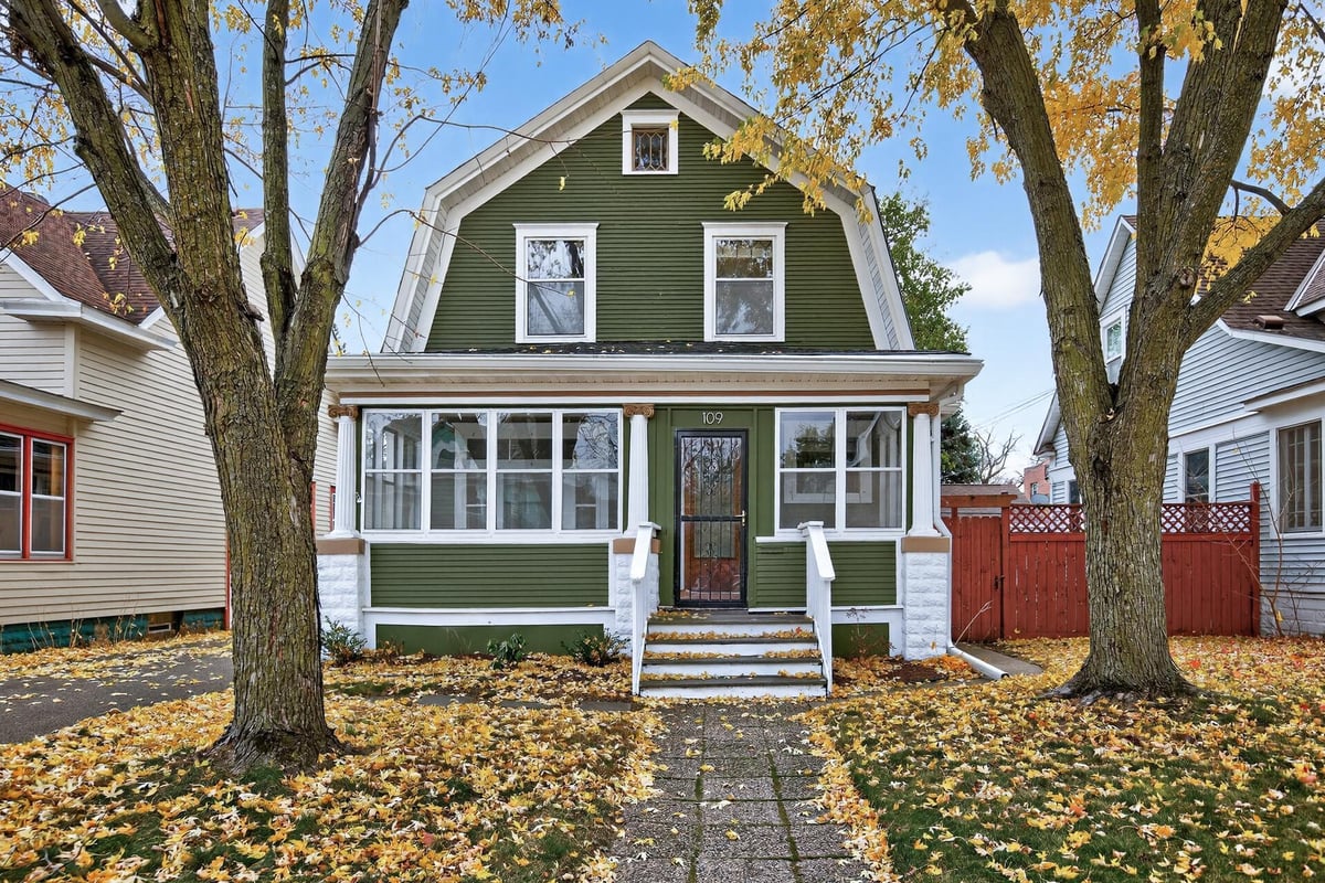 109 W 35th Street, Minneapolis, MN 55408