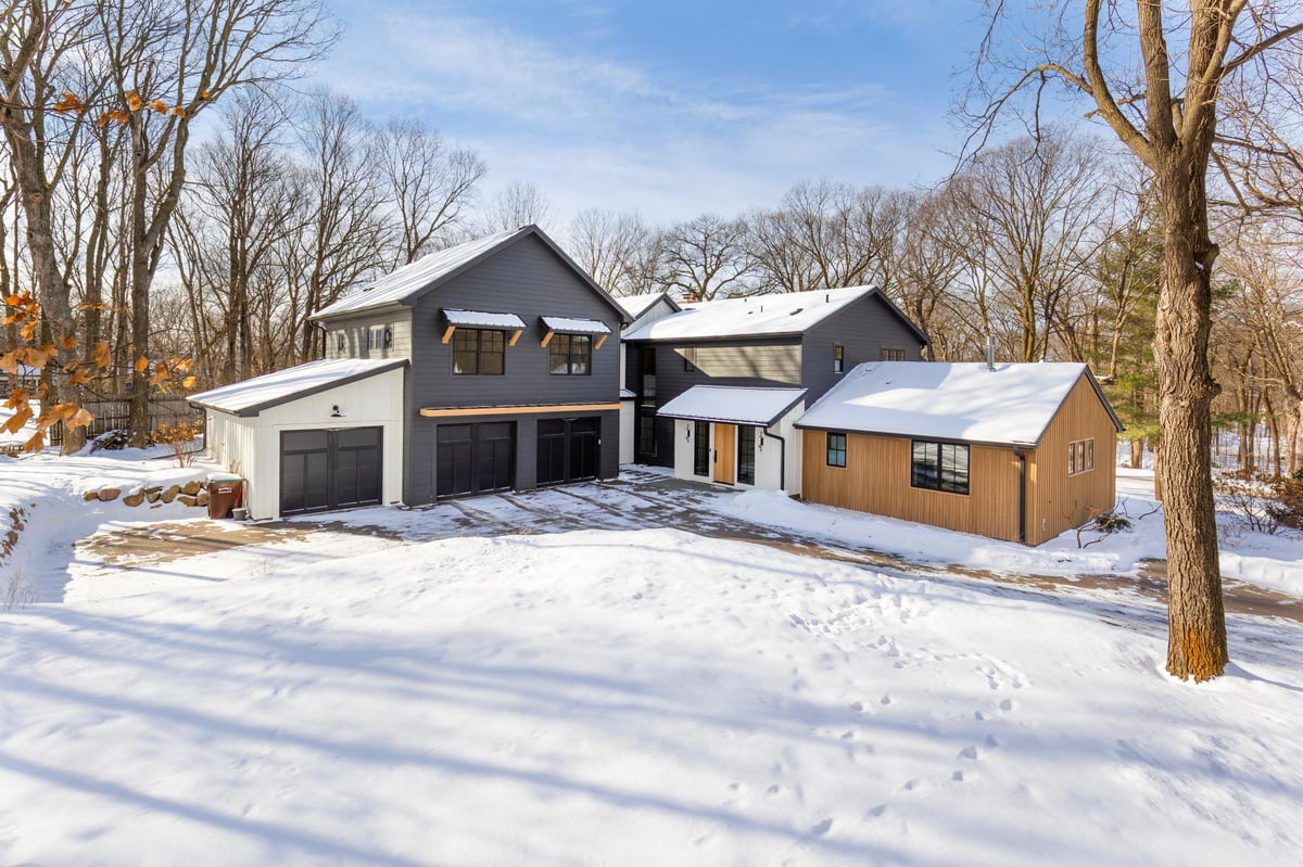 3605 Parkway Street, Deephaven, MN 55391