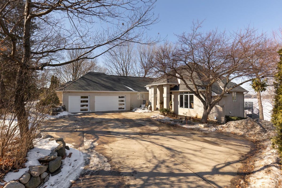 21150 Excelsior Boulevard, Excelsior, MN 55331