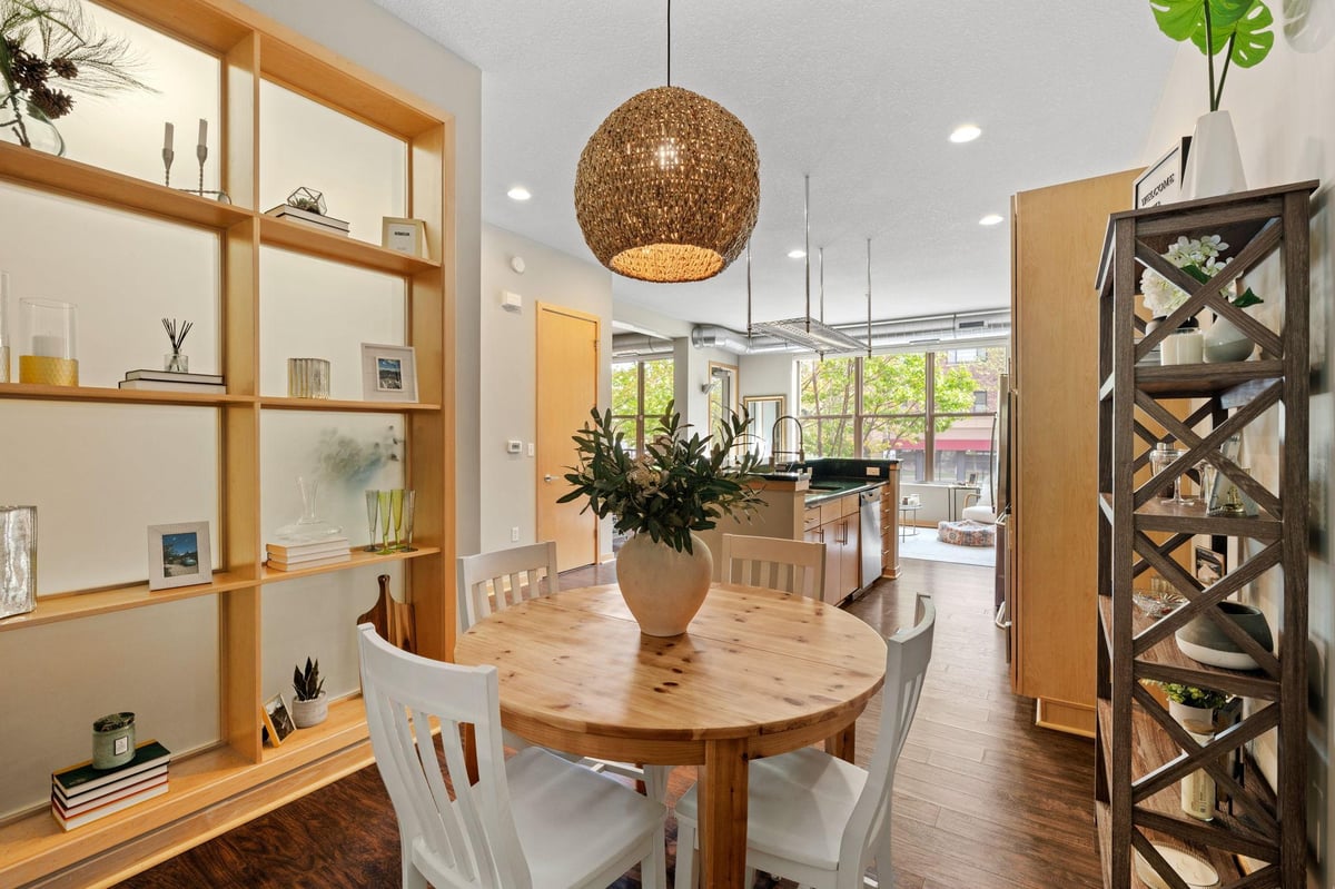 3640 Wooddale Avenue S #102, Saint Louis Park, MN 55416