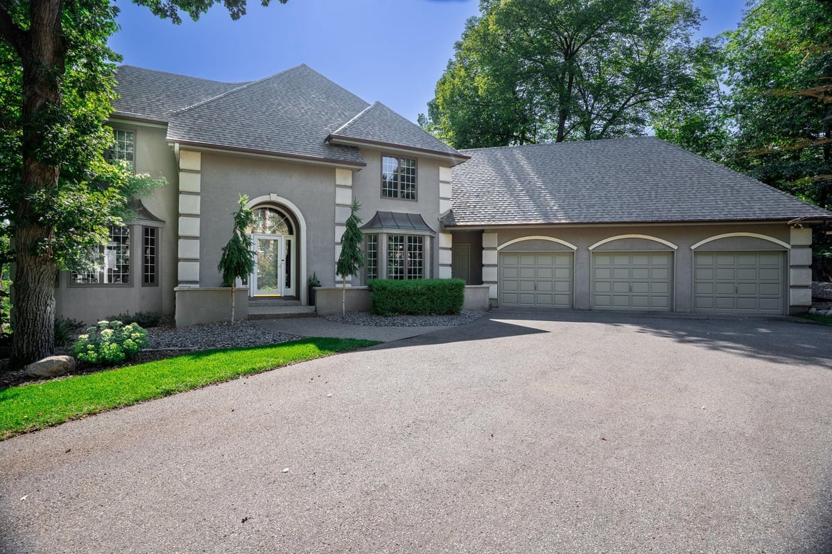11808 Tapestry Lane, Hopkins, MN 55305