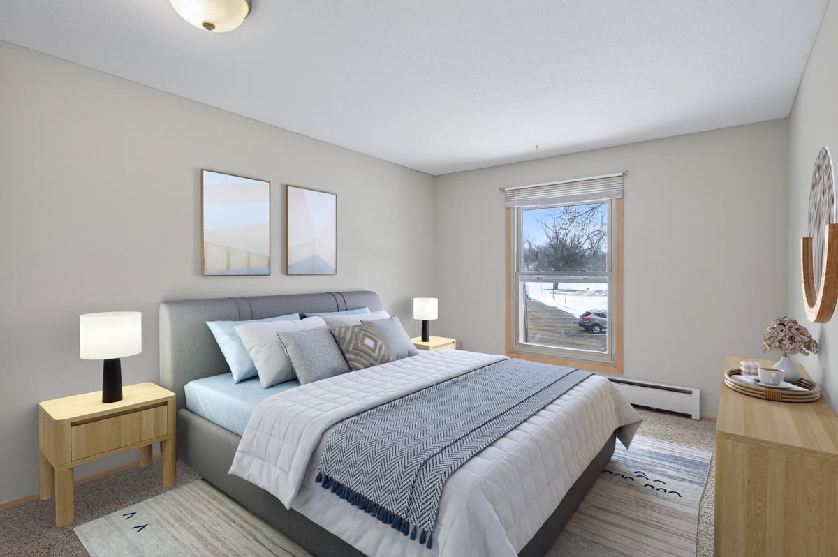 920 9th Avenue S #5, Hopkins, MN 55343