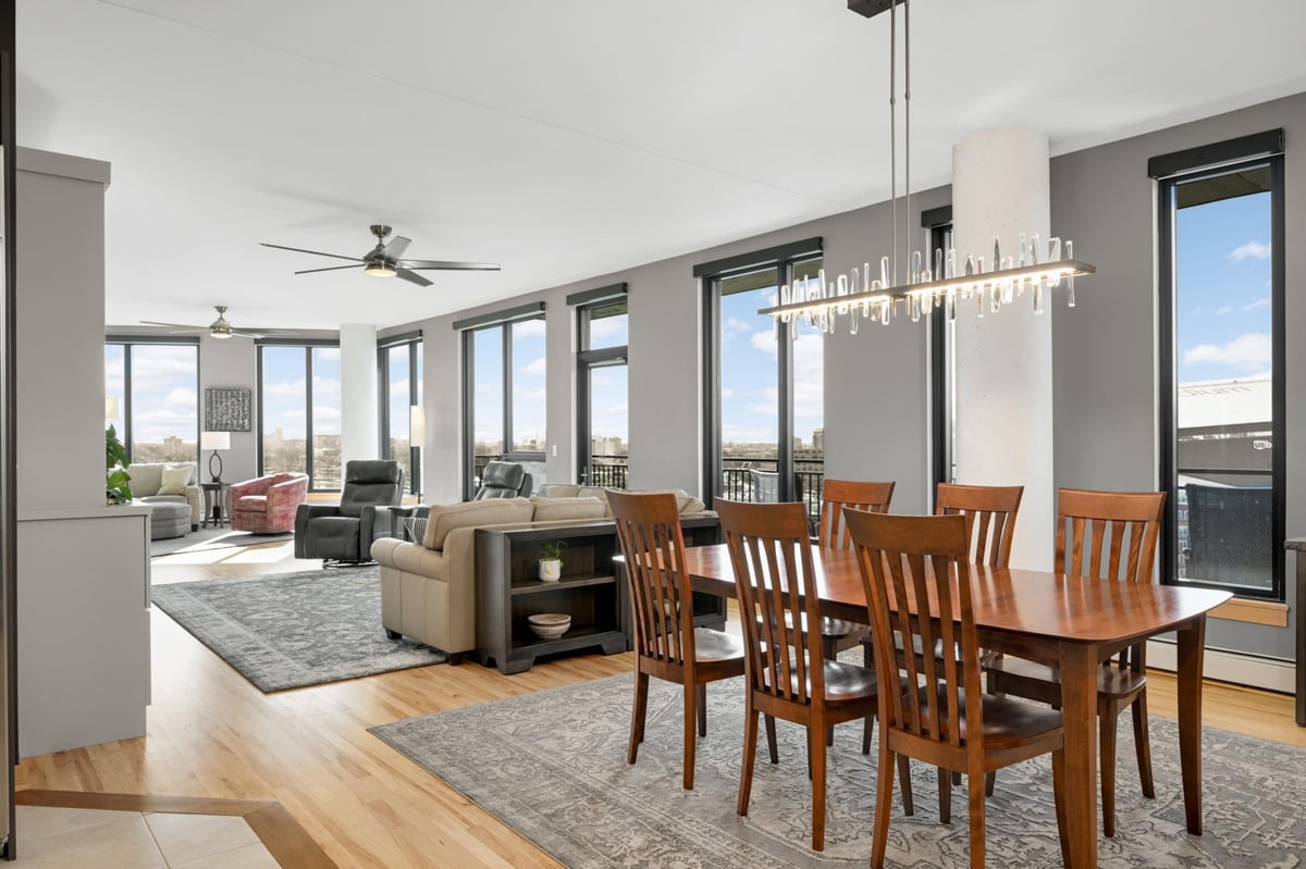 1240 S 2nd Street #1202, Minneapolis, MN 55415