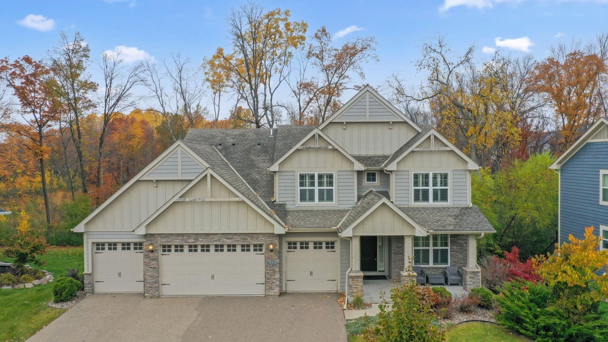 16810 51st Place N, Plymouth, MN 55446