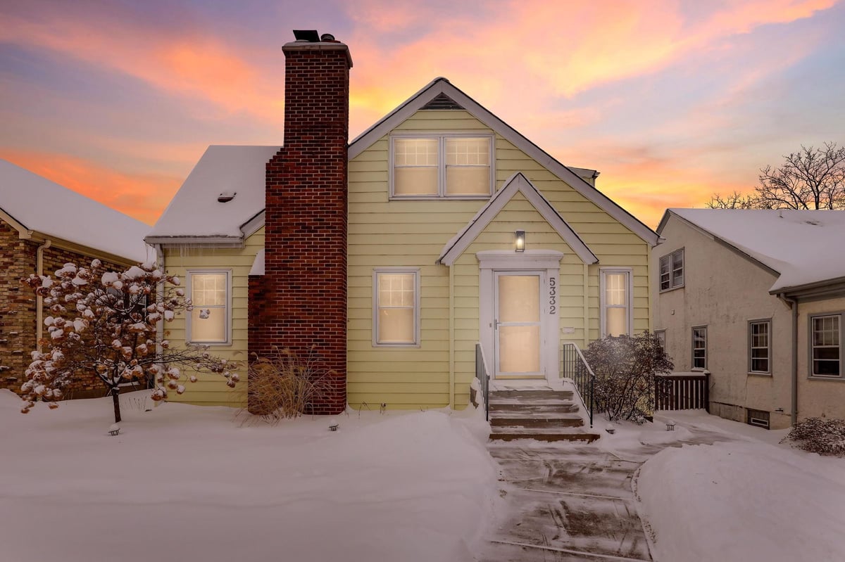 5332 Columbus Avenue, Minneapolis, MN 55417