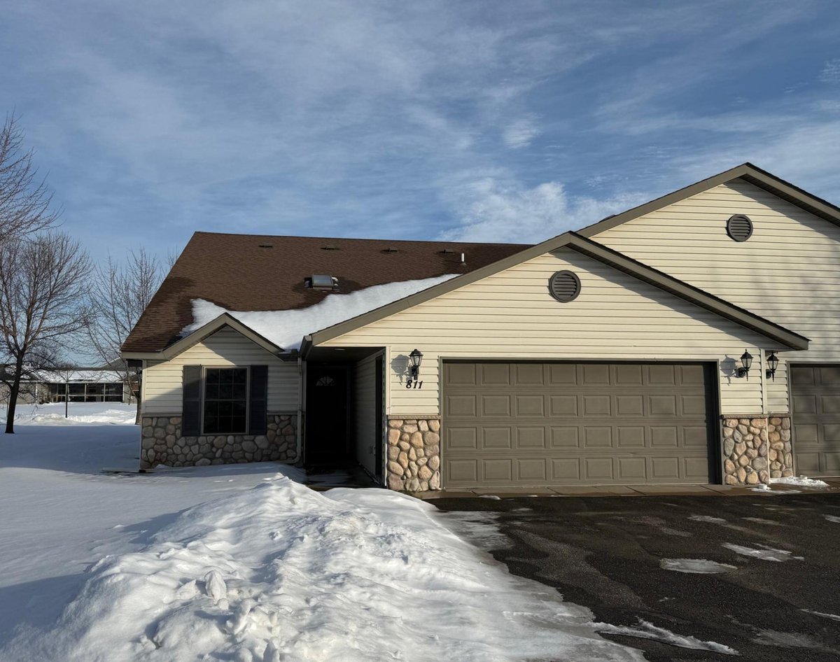811 Stonehaven Path, Milaca, MN 56353