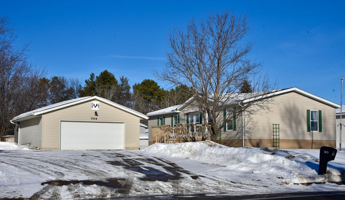 704 1st Street E, Milaca, MN 56353