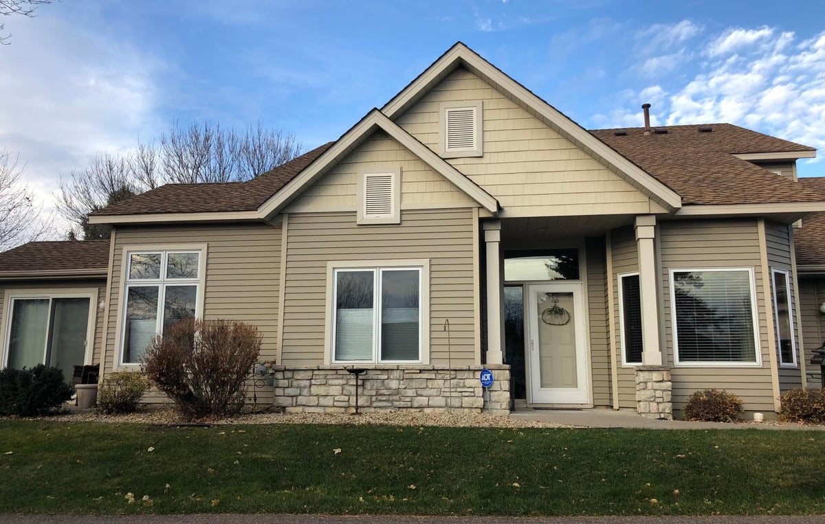 10500 57th Place N, Plymouth, MN 55442