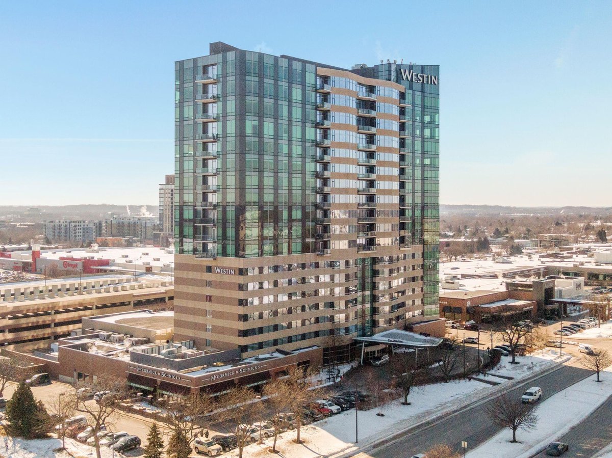 3209 Galleria #1407, Edina, MN 55435