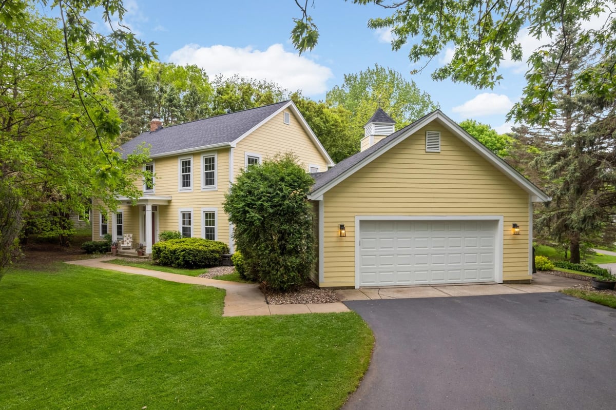 3620 James Avenue, Deephaven, MN 55391