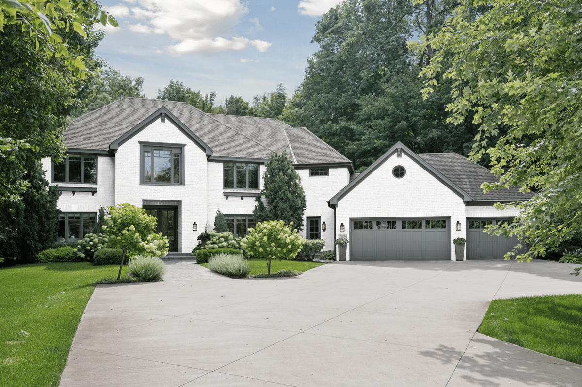 20715 Linwood Road, Deephaven, MN 55331