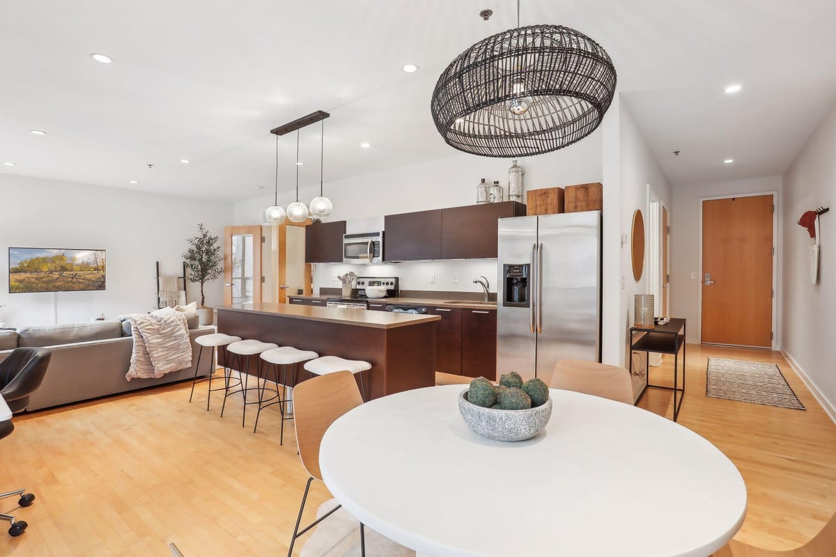 3116 W Lake Street #217, Minneapolis, MN 55416