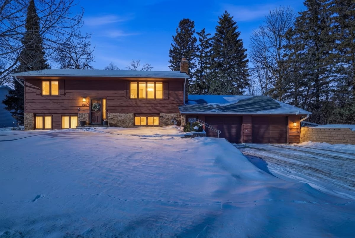 4222 Fairview Avenue, Hopkins, MN 55343