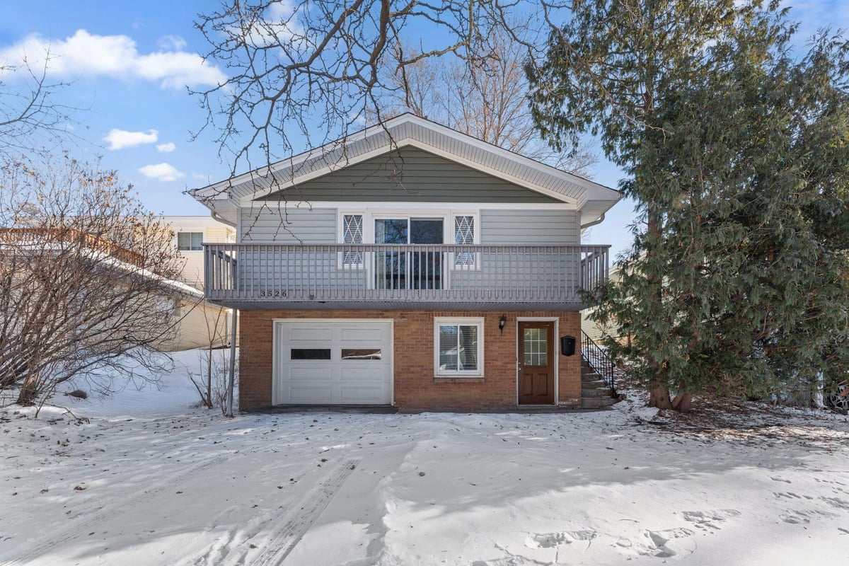 3526 Halifax Avenue N, Robbinsdale, MN 55422