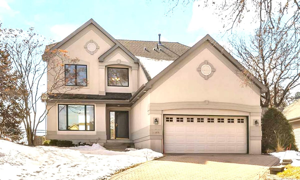 10509 Spyglass Drive, Eden Prairie, MN 55347
