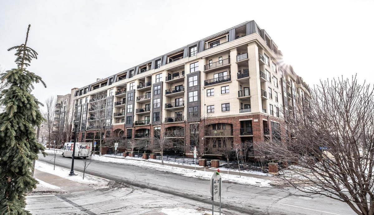 317 Groveland Avenue #713, Minneapolis, MN 55403