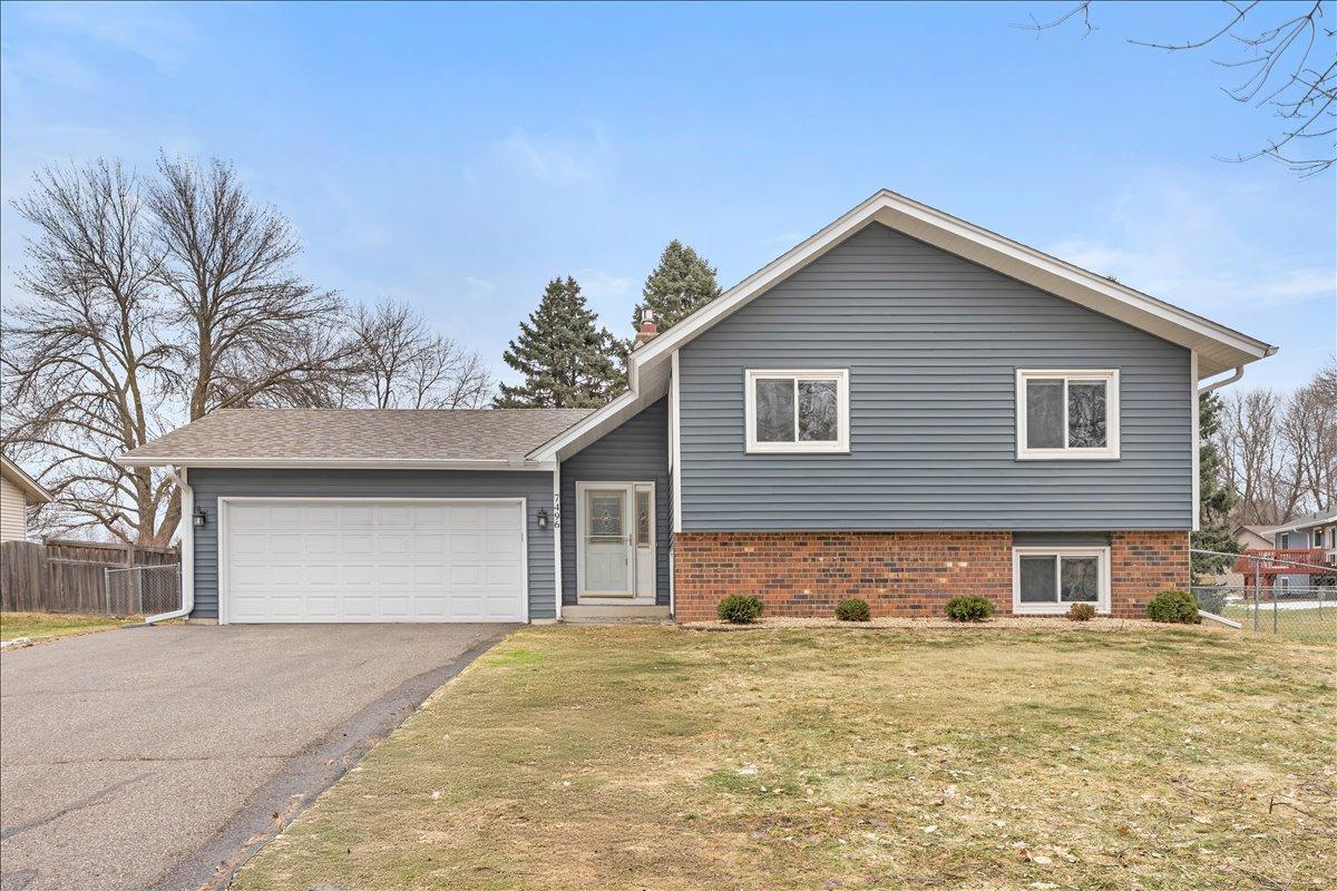 7496 Berkshire Way, Maple Grove, MN 55311