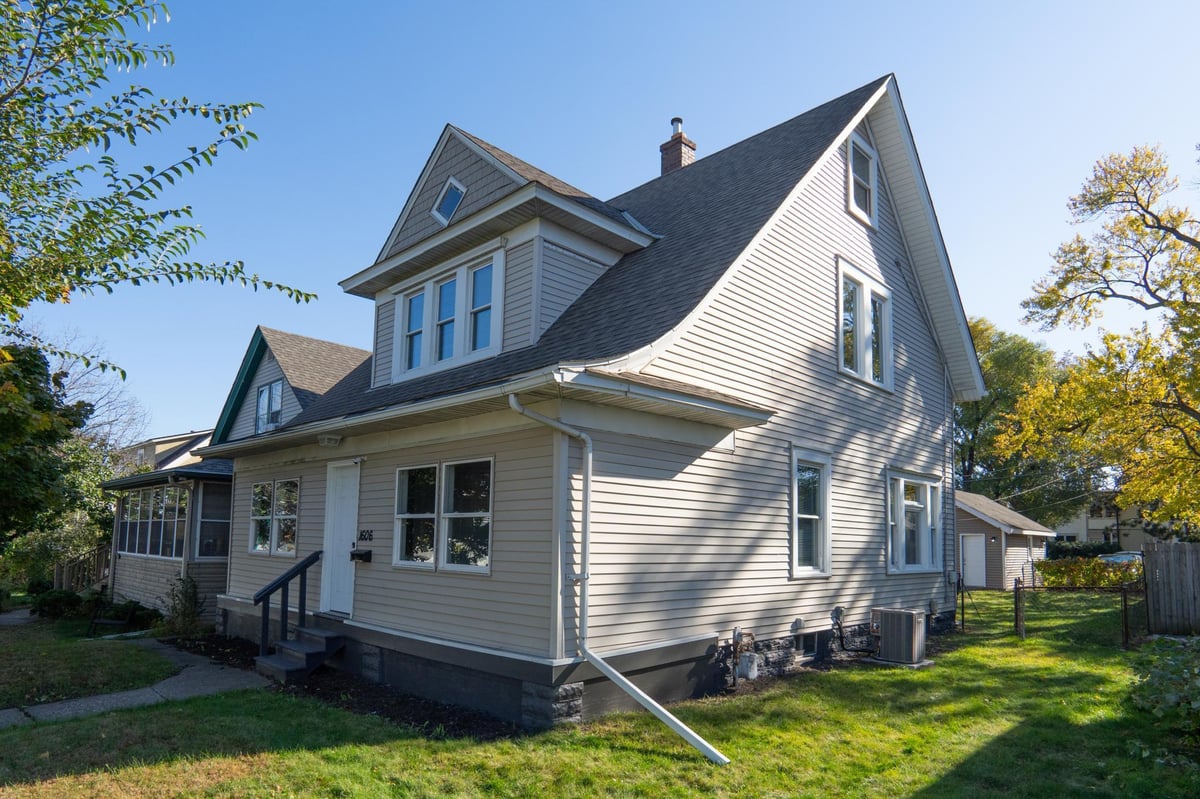 1606 Concordia Avenue, Saint Paul, MN 55104