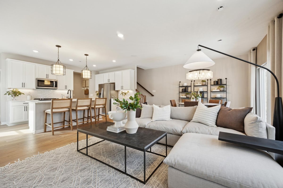 9312 Larimar Trail, Eden Prairie, MN 55347