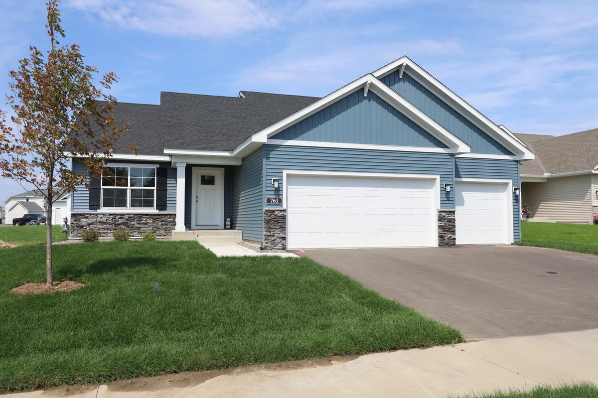 761 Yellowcrest Street SW, Delano, MN 55328