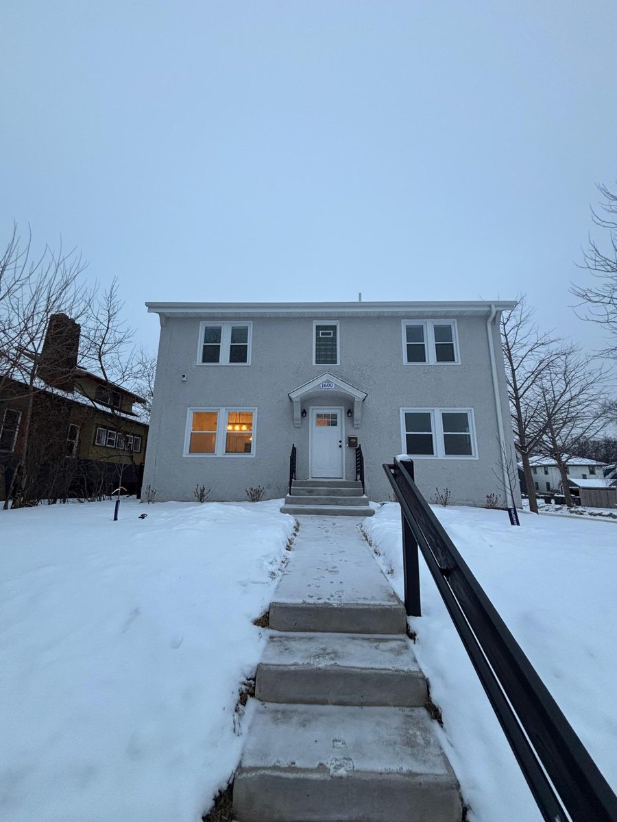 1600 Oliver Avenue N, Minneapolis, MN 55411