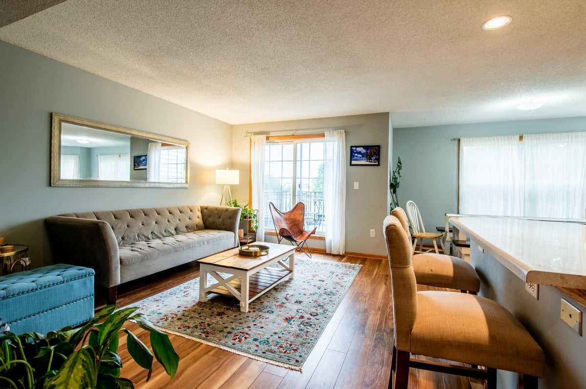 5724 4th Street NE, Fridley, MN 55432