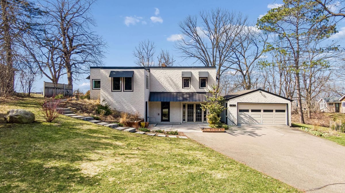 525 Burlington Road, Saint Paul, MN 55119