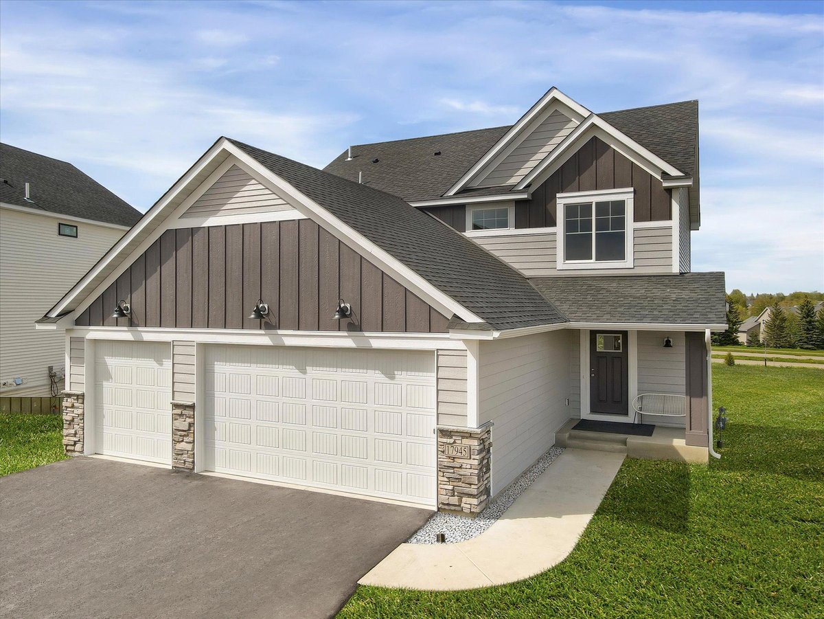 8364 159th Street, Savage, MN 55372