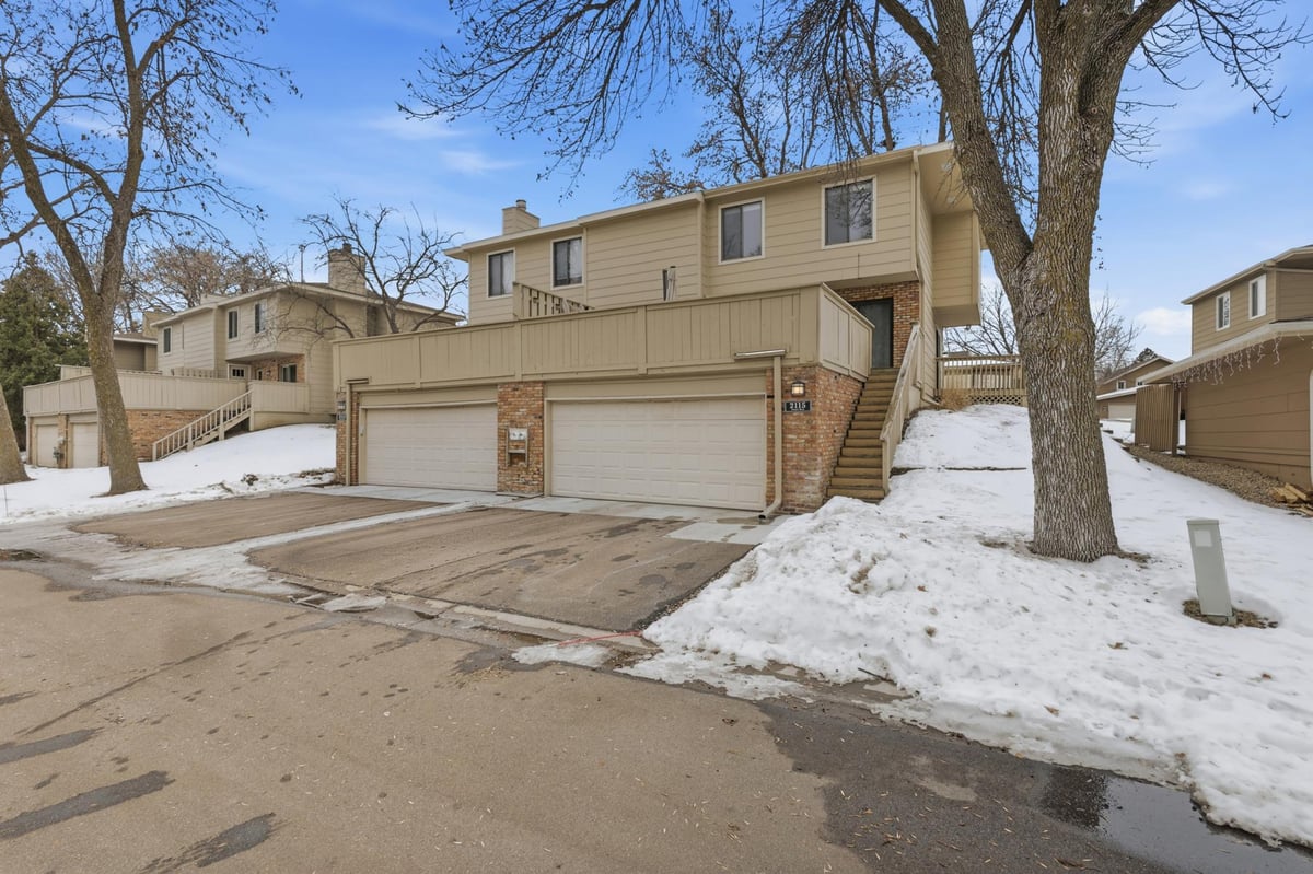 2115 Marquis Road, Golden Valley, MN 55427