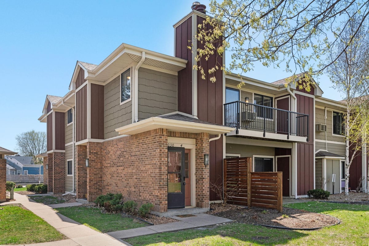 1030 W 66th Street #4, Richfield, MN 55423