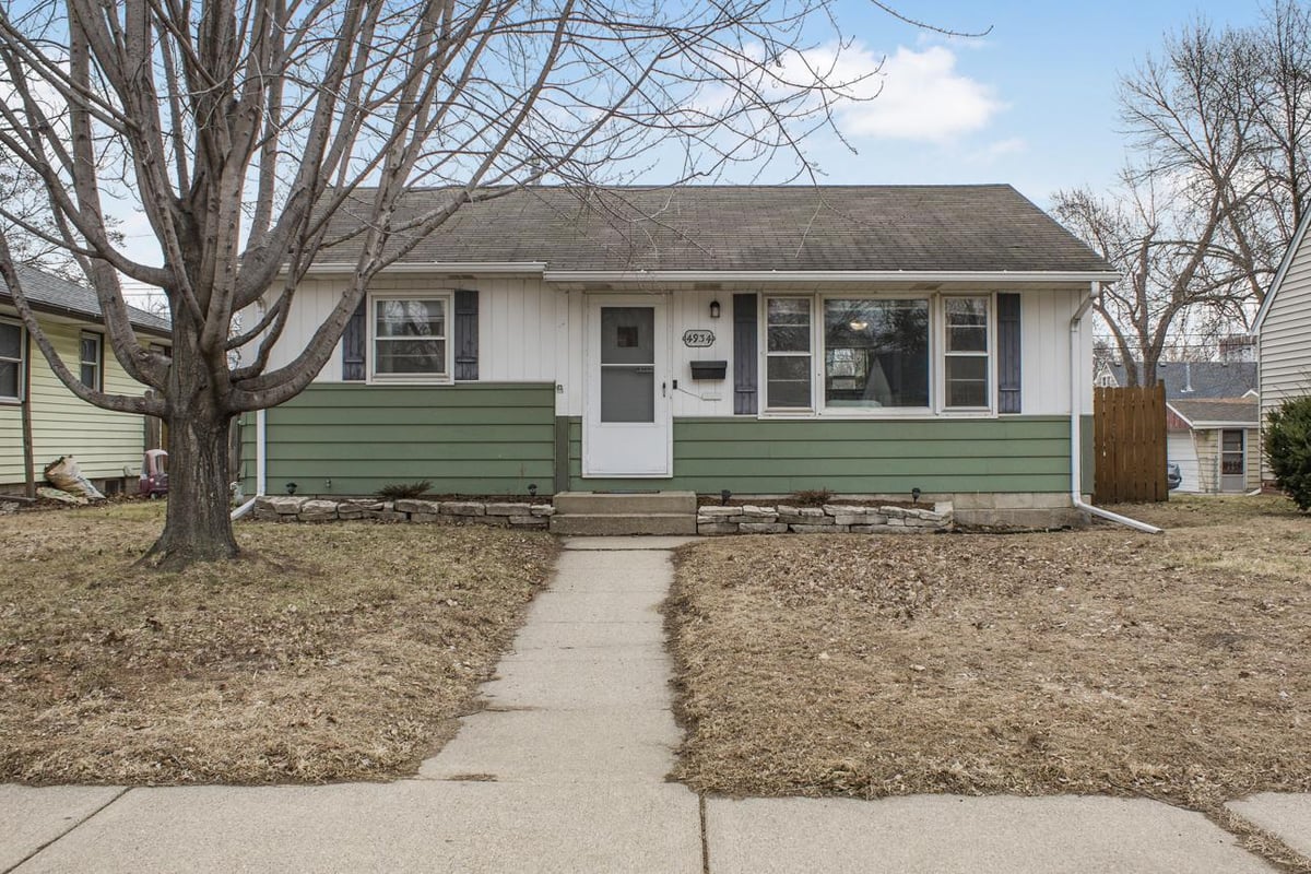 4934 Sheridan Avenue N, Minneapolis, MN 55430