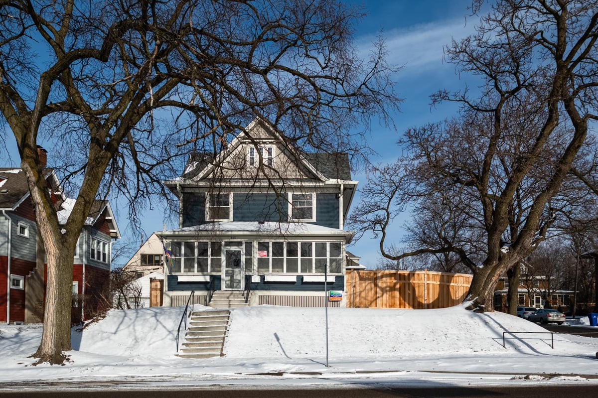 865 St Clair Avenue, Saint Paul, MN 55105