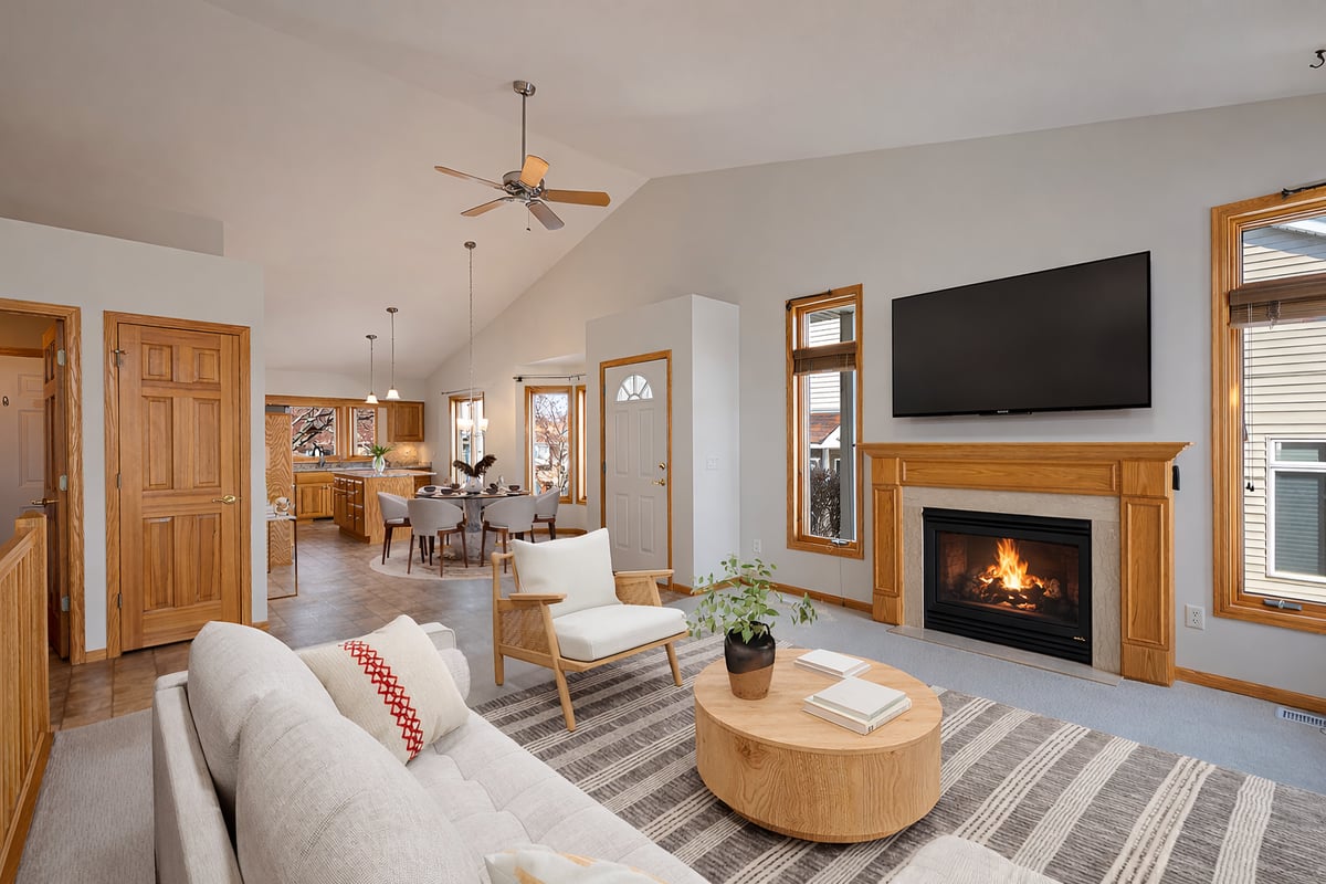 14313 Savanna Oaks Drive, Savage, MN 55378