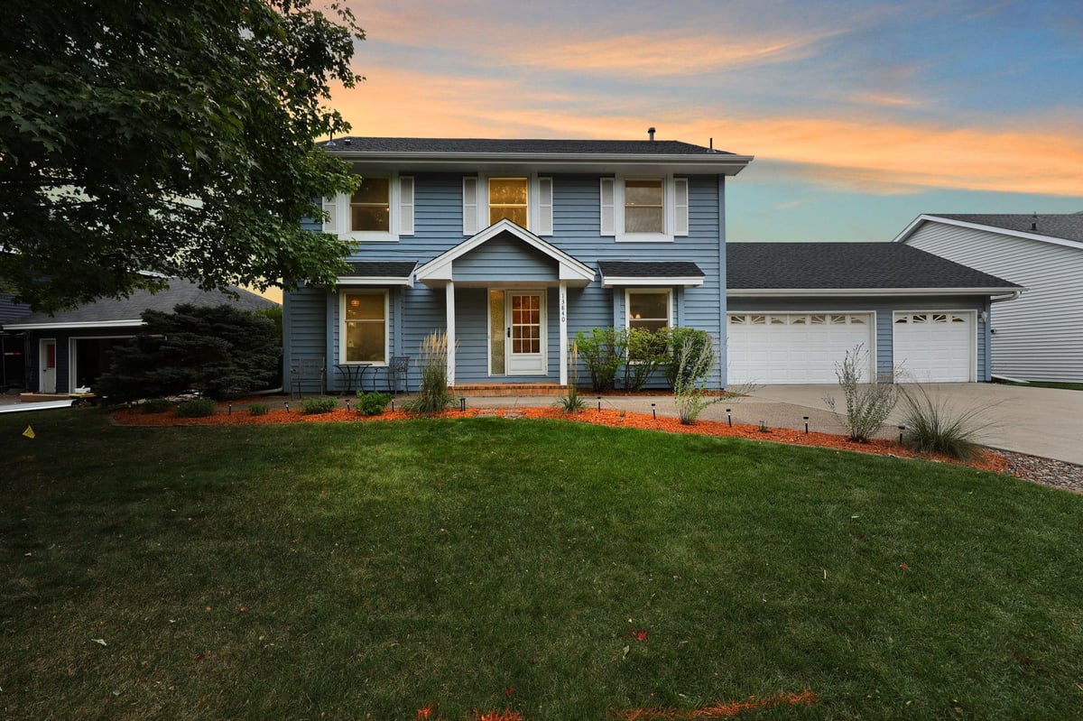 13840 York Avenue S, Burnsville, MN 55337