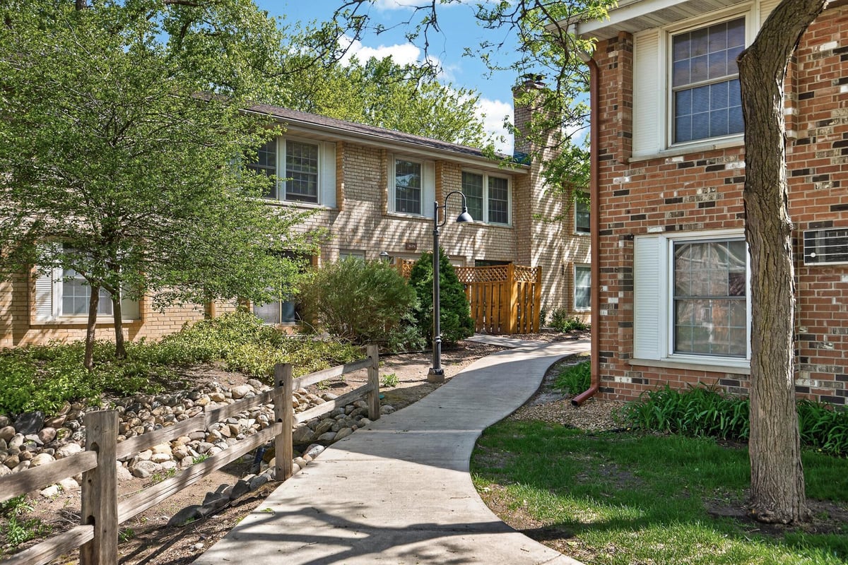 4624 Cedar Lake Road S #3, Saint Louis Park, MN 55416