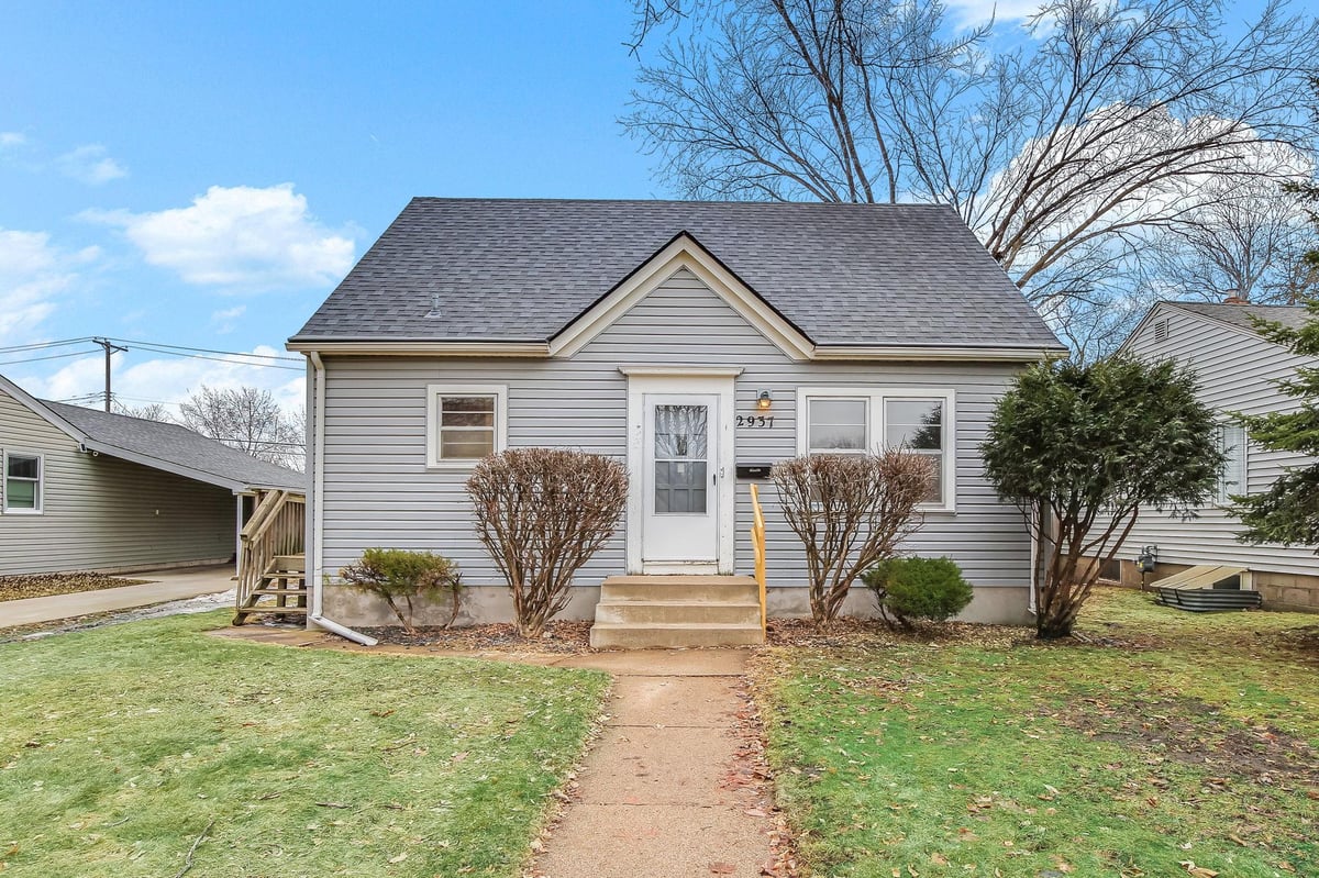 2937 Idaho Avenue S, Saint Louis Park, MN 55426