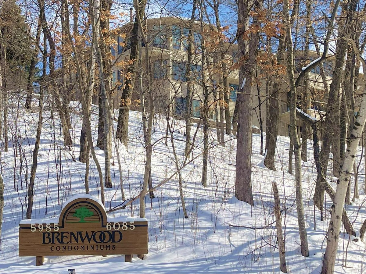 5985 Rowland Road #204, Minnetonka, MN 55343