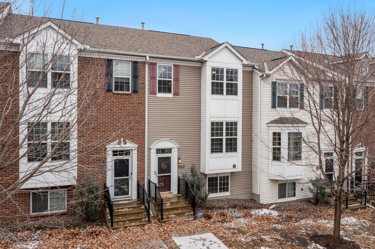 5129 Scott Path, Robbinsdale, MN 55422
