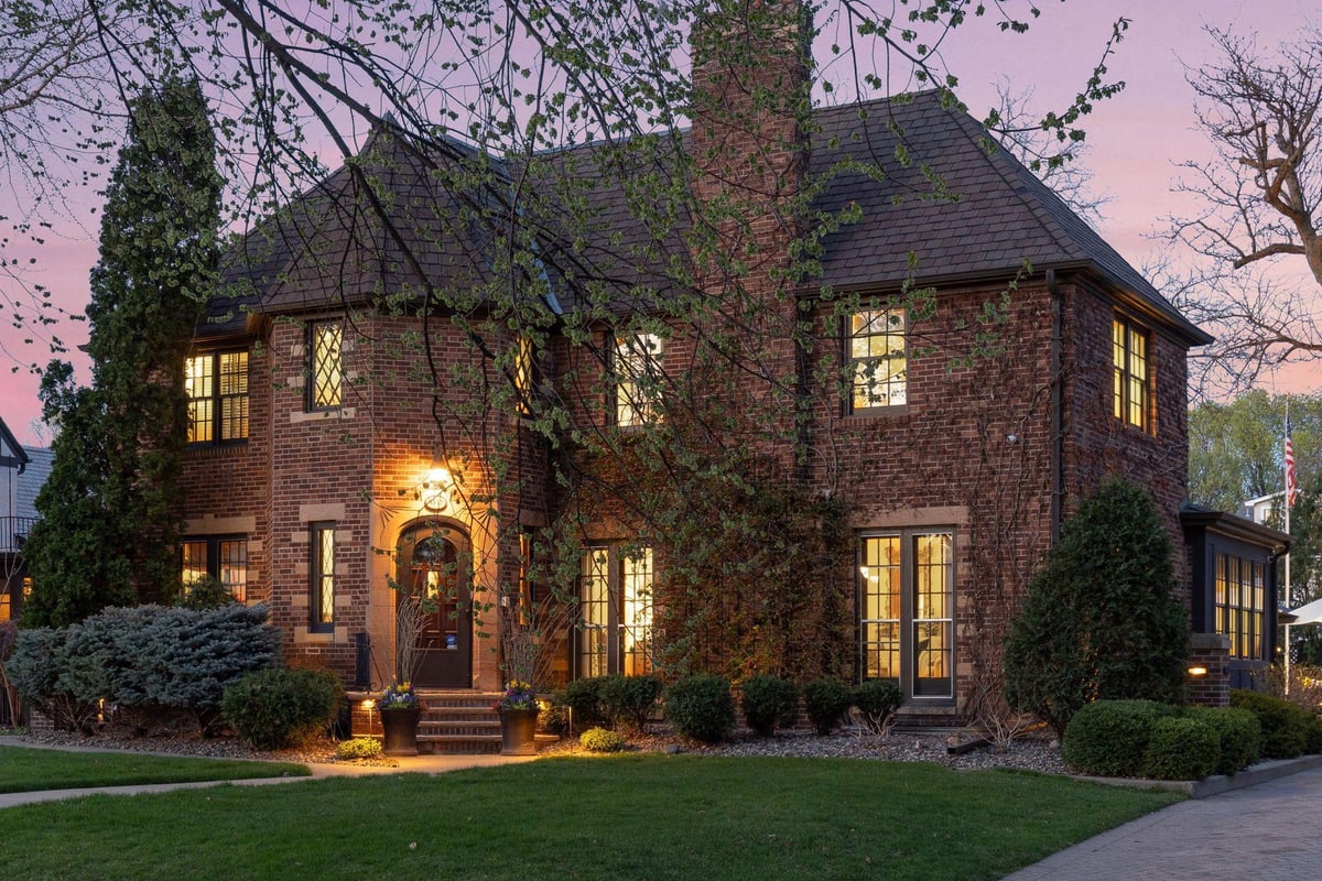 4513 Edina Boulevard, Edina, MN 55424