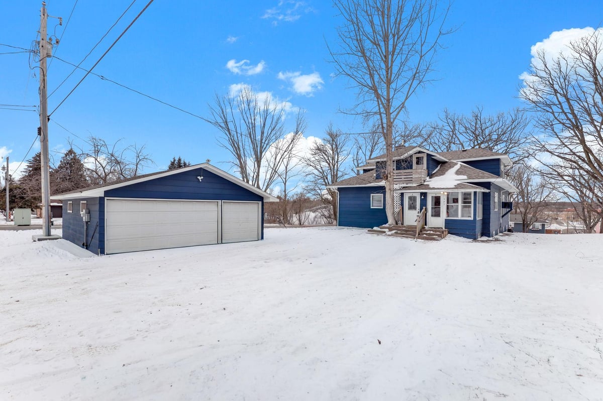 345 2nd Avenue SW, Milaca, MN 56353