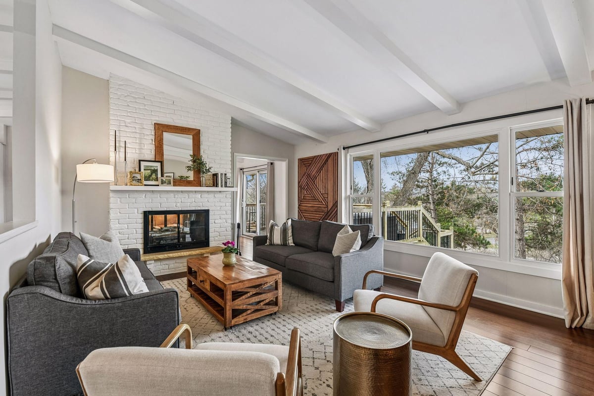 4432 Eagle Ridge Place, Minnetonka, MN 55345