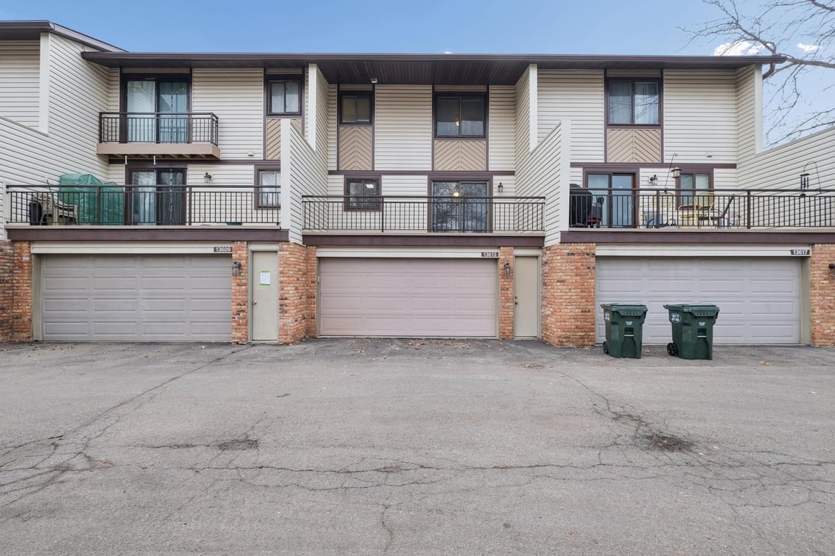 13613 Heather Hills Drive, Burnsville, MN 55337