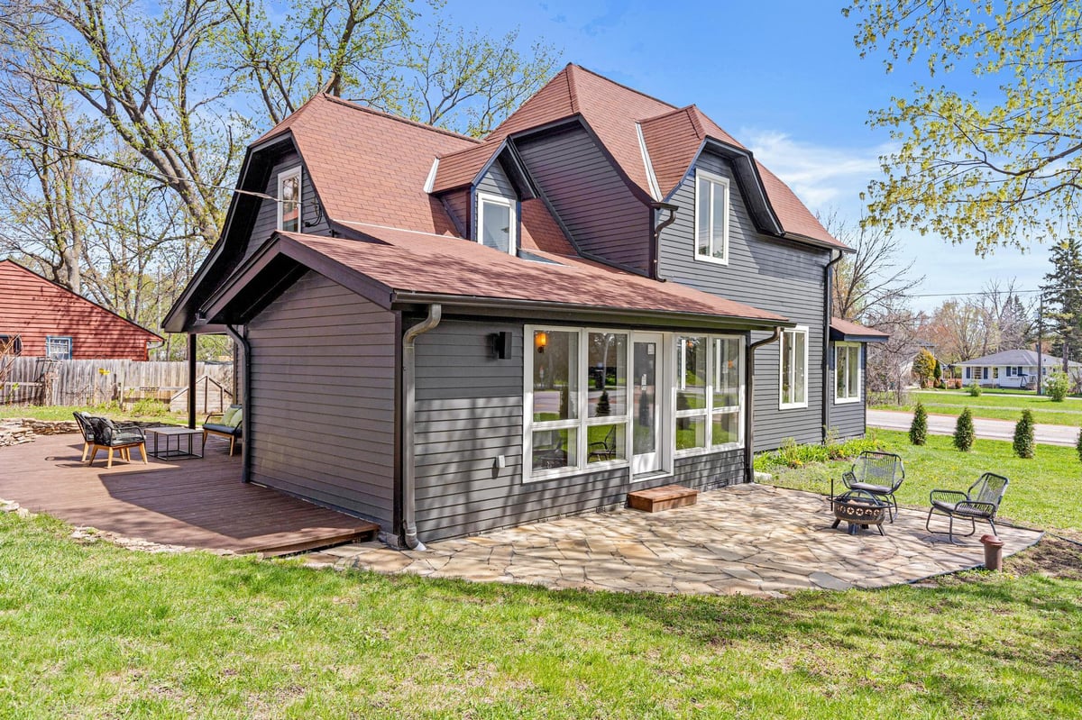 1395 Brown Road S, Wayzata, MN 55391