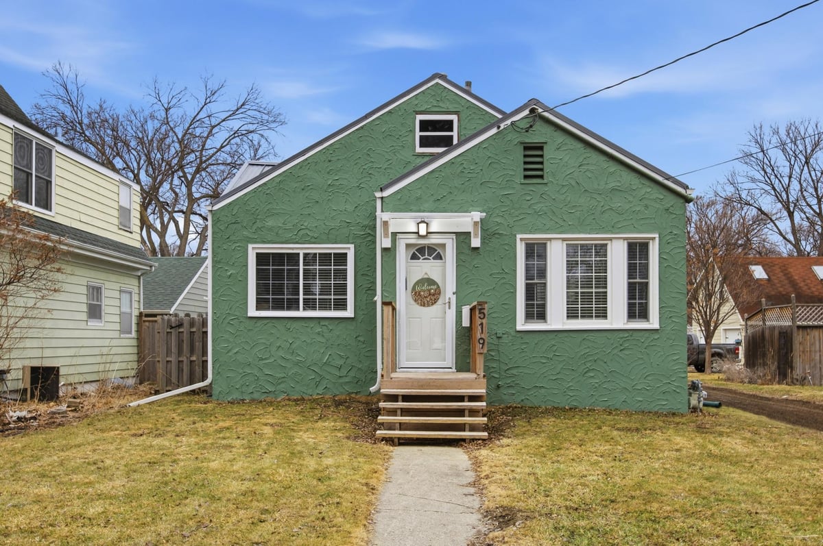 519 14th Street S, Fargo, ND 58103