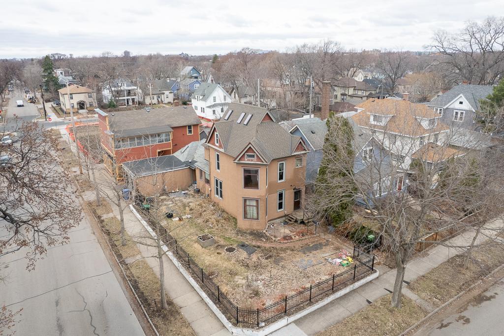 3252 Pleasant Avenue, Minneapolis, MN 55408